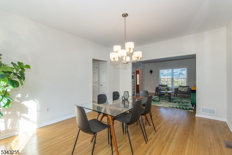 CROWN HEIGHTS - Residential