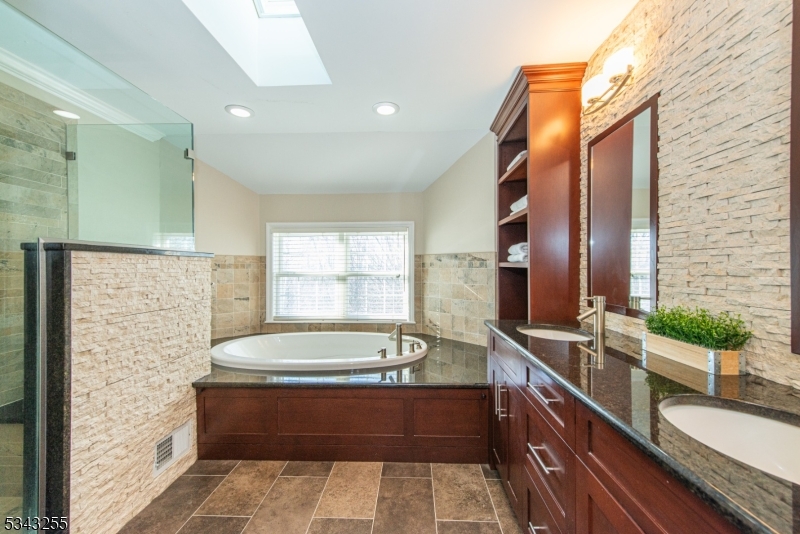 CROWN HEIGHTS - Residential