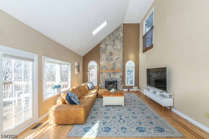 CROWN HEIGHTS - Residential