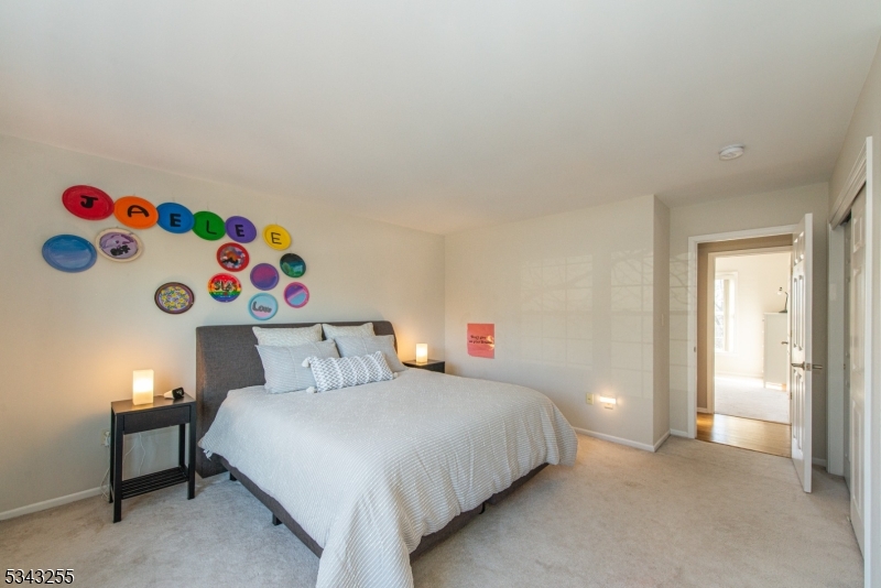 CROWN HEIGHTS - Residential