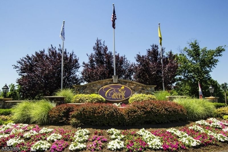 Canal Walk - Residential