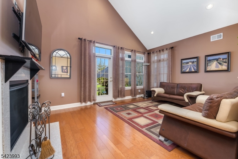 Canal Walk - Residential