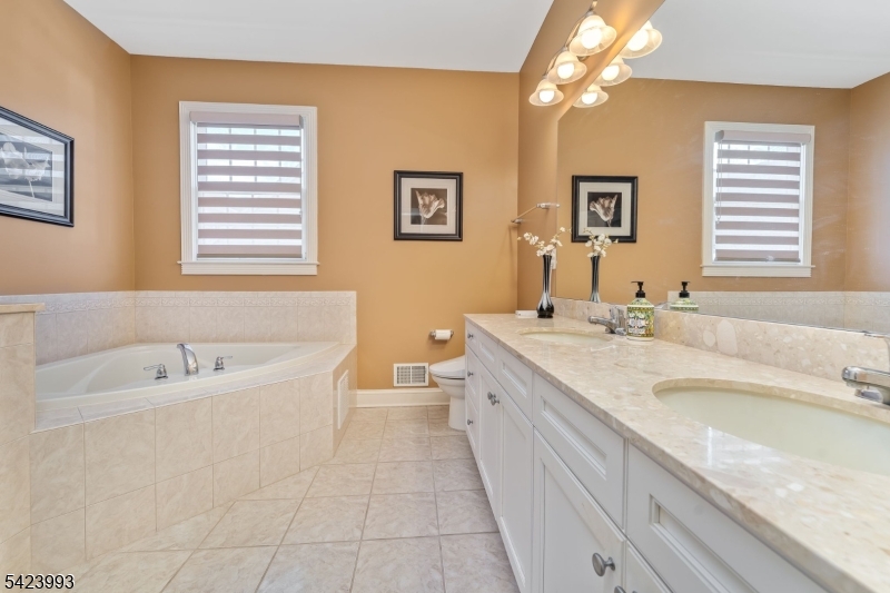 Canal Walk - Residential