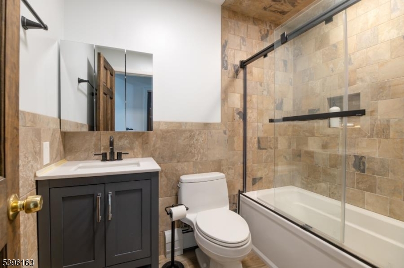 Skyline Lakes - Residential