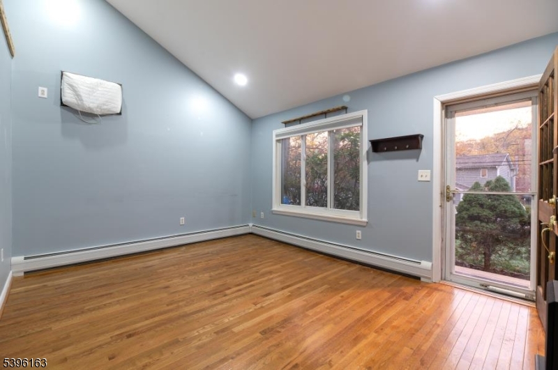 Skyline Lakes - Residential