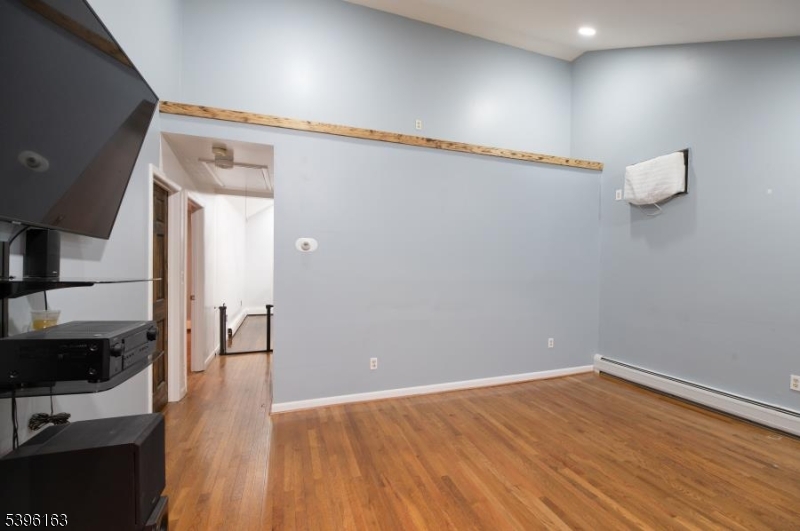 Skyline Lakes - Residential