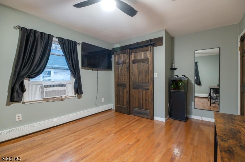 Skyline Lakes - Residential