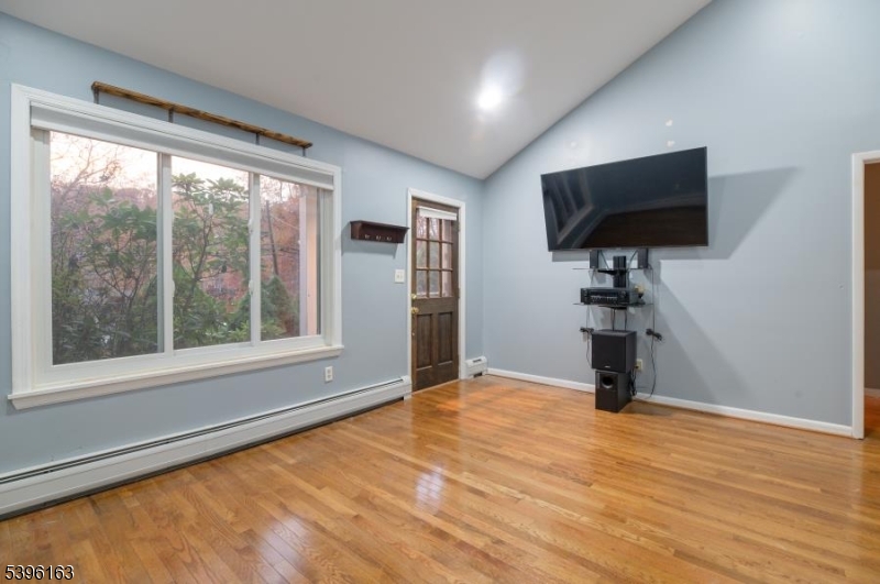 Skyline Lakes - Residential