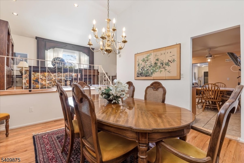 Nomahegan Hills - Residential