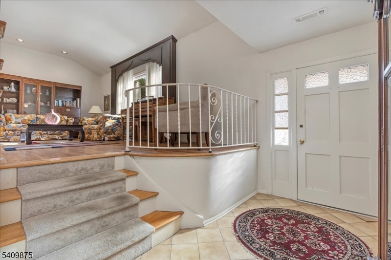 Nomahegan Hills - Residential