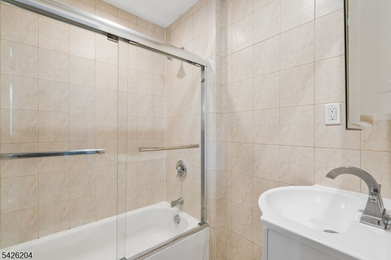 Grant Bay - Residential