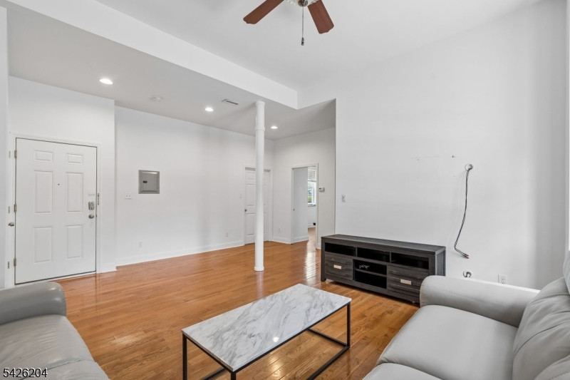 Grant Bay - Residential