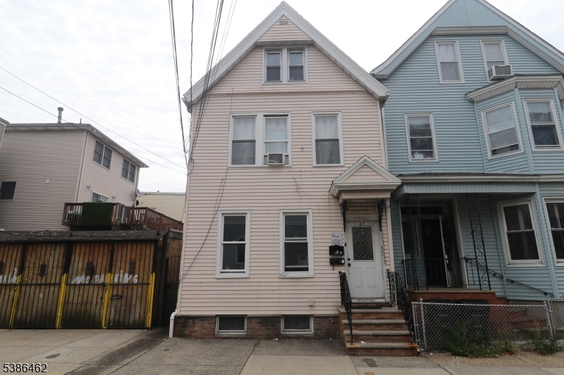 Ironbound - Residential Income