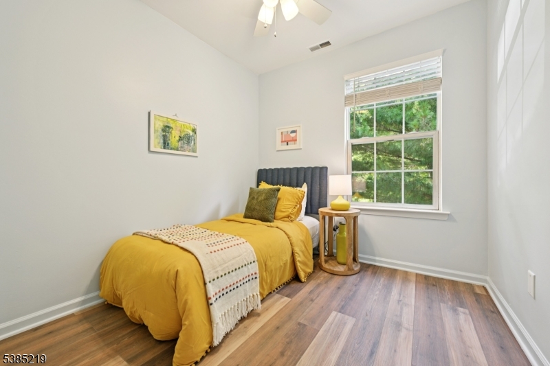 Seasons Glen - Residential