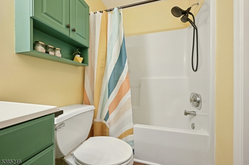 Seasons Glen - Residential