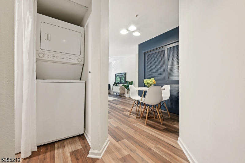 Seasons Glen - Residential