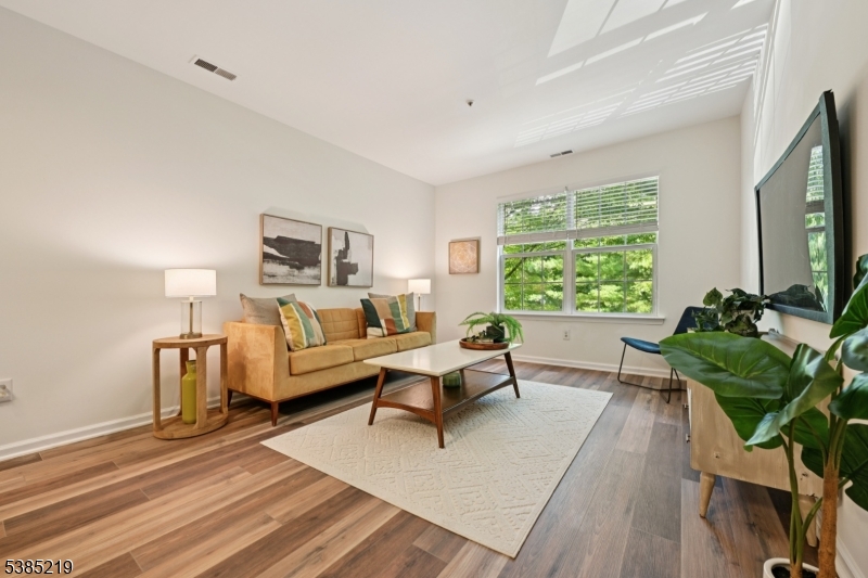 Seasons Glen - Residential