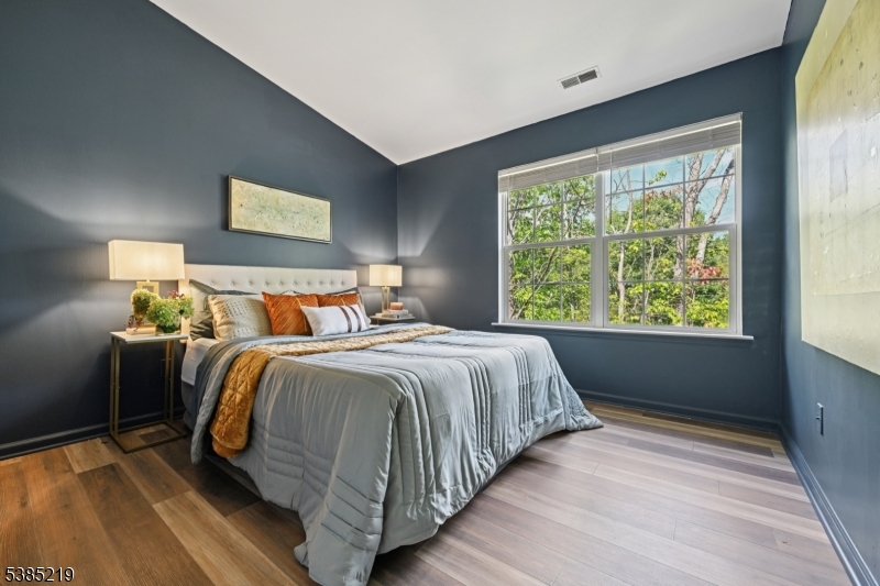 Seasons Glen - Residential