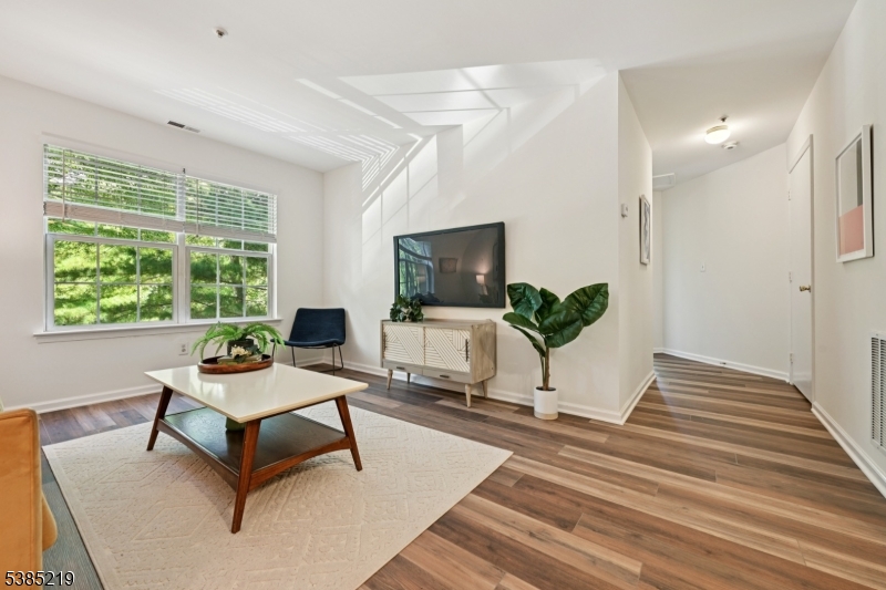 Seasons Glen - Residential