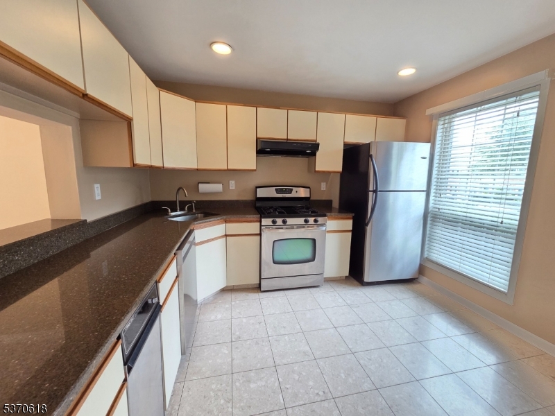 Vanderhaven Farms - Residential Lease