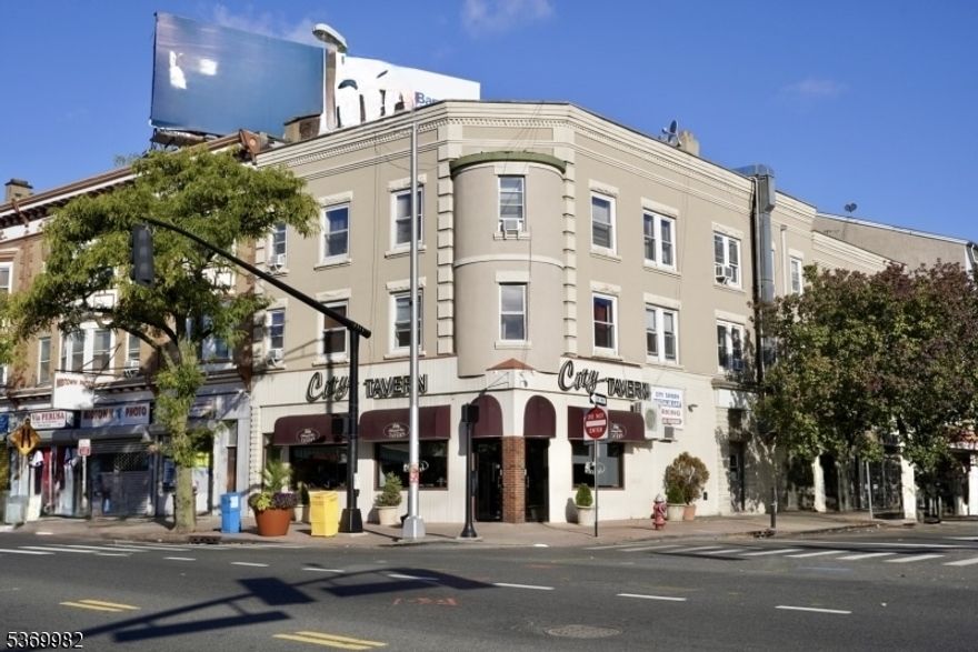 Opportunity Knocks! The iconic City Tavern in the heart of Elizabeth, NJ, is now available for sale. This established restaurant and bar offers a prime location, loyal customer base, and immense potential for growth. Don?t miss your chance to own a piece of local history