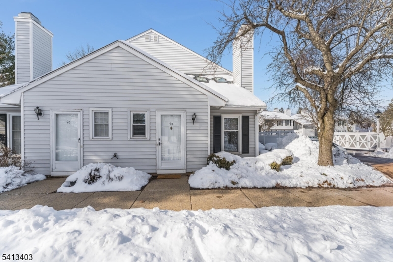 Hunter's Crossing - Residential