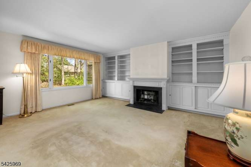 Ramapo Ridge - Residential