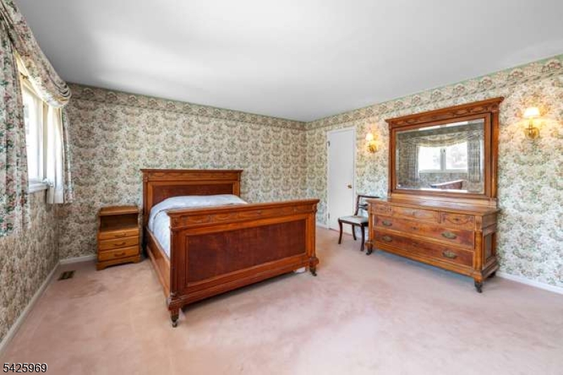 Ramapo Ridge - Residential