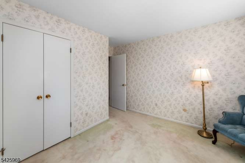 Ramapo Ridge - Residential