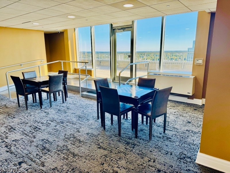 One Spring Street - Residential