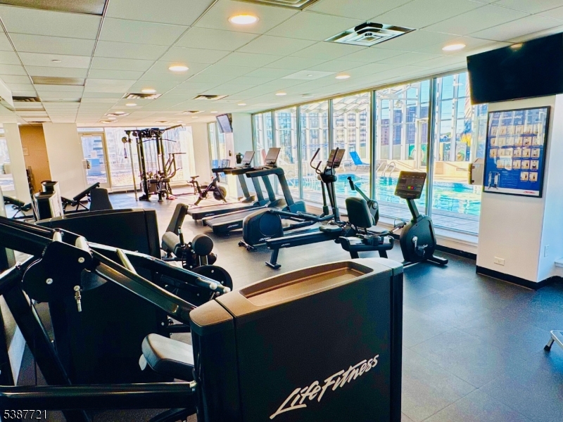 One Spring Street - Residential