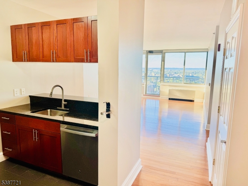 One Spring Street - Residential