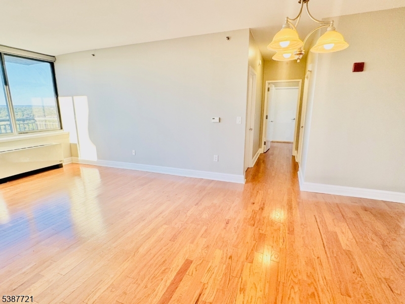 One Spring Street - Residential