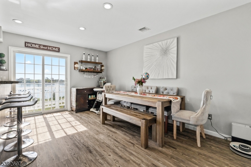 Harbor Front - Residential