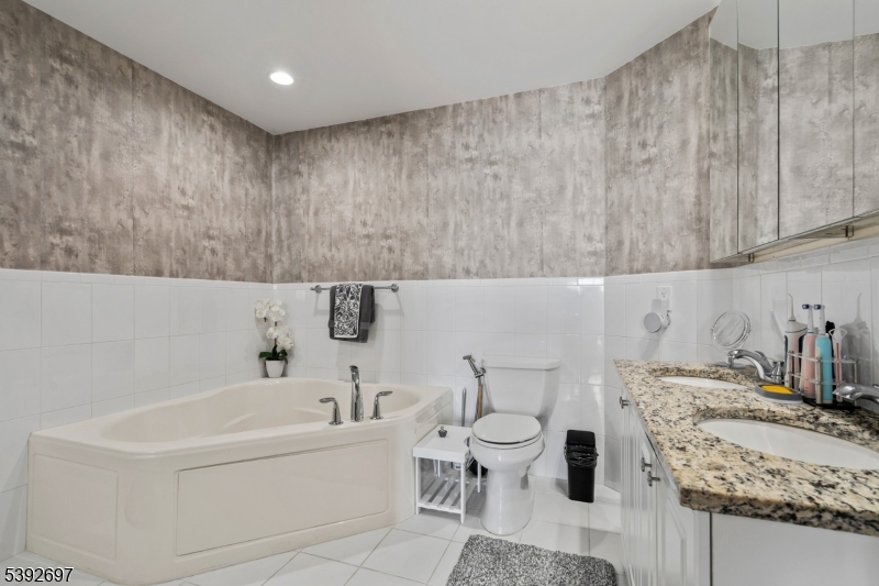 Harbor Front - Residential