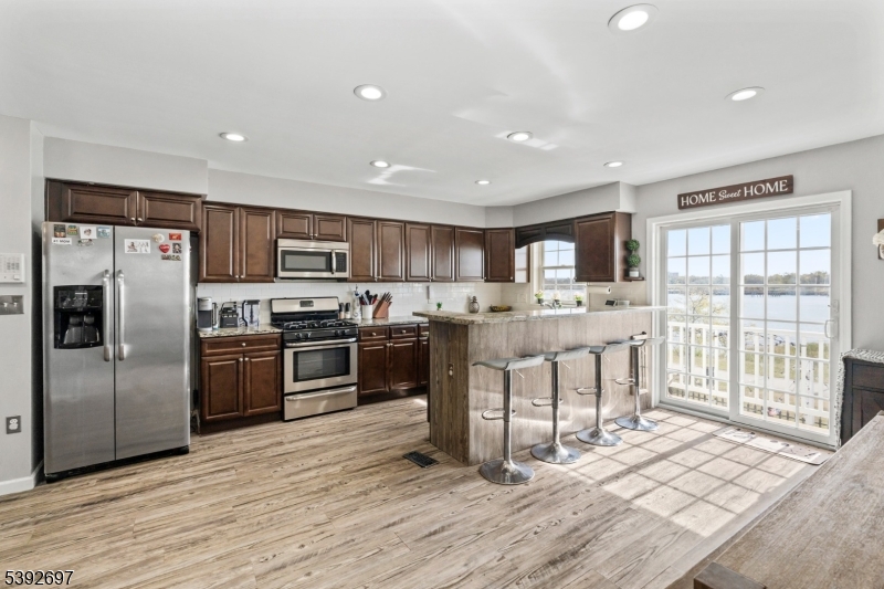 Harbor Front - Residential