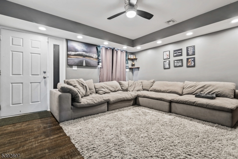 Harbor Front - Residential