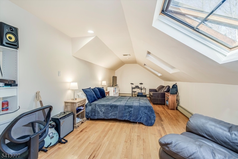 Radcliffe Farm - Residential