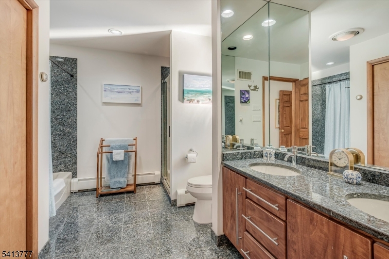 Radcliffe Farm - Residential