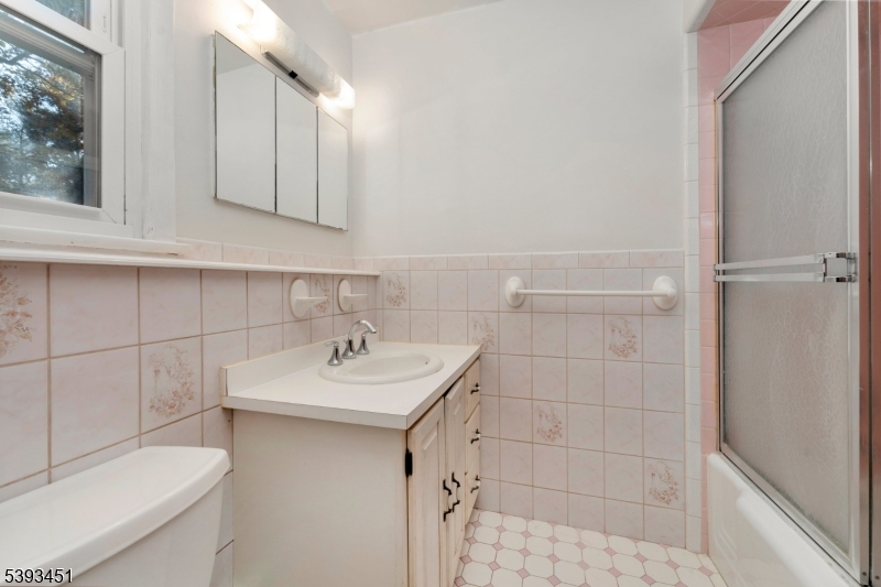 Raritan Gardens - Residential