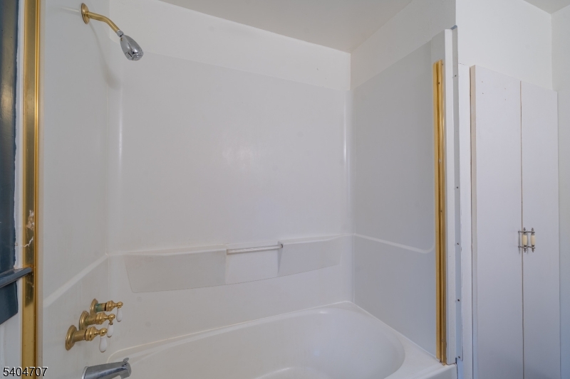 Maple Mead - Residential