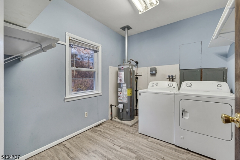 Maple Mead - Residential