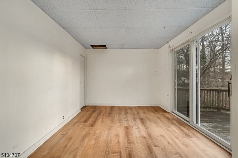 Maple Mead - Residential