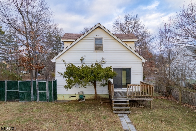 Maple Mead - Residential