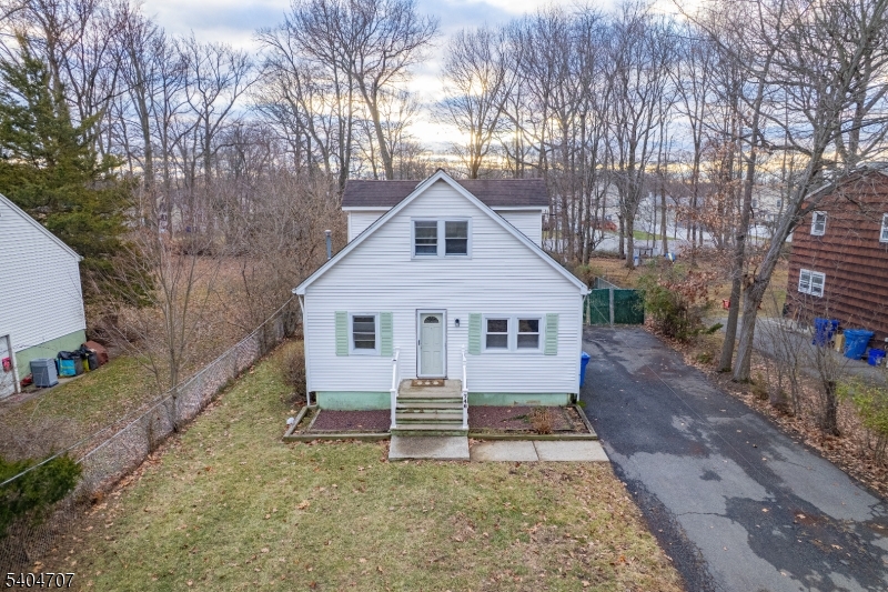 Maple Mead - Residential