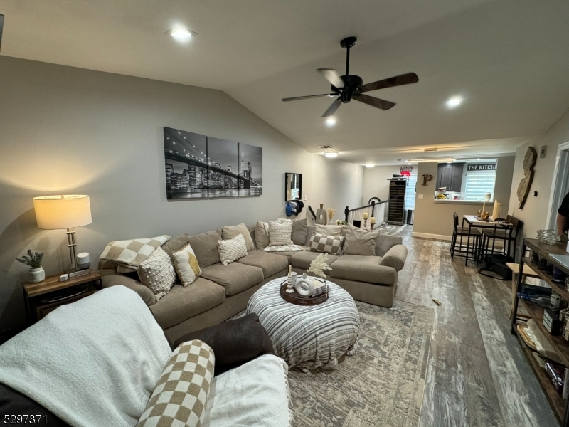 Bridle Club - Residential