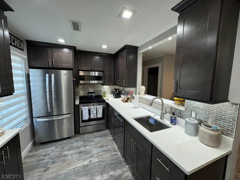 Bridle Club - Residential