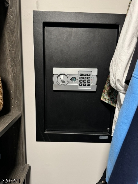 Bridle Club - Residential