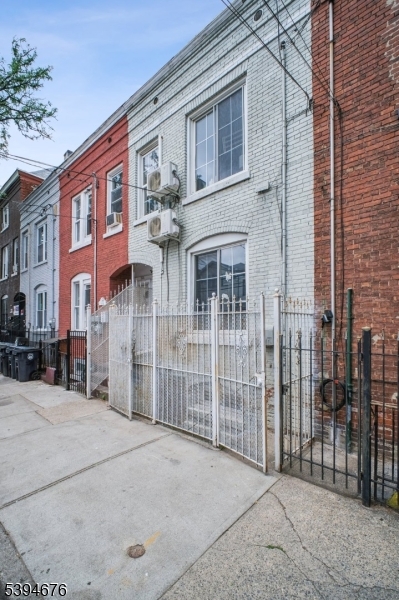 North Newark Seventh Avenue - Residential