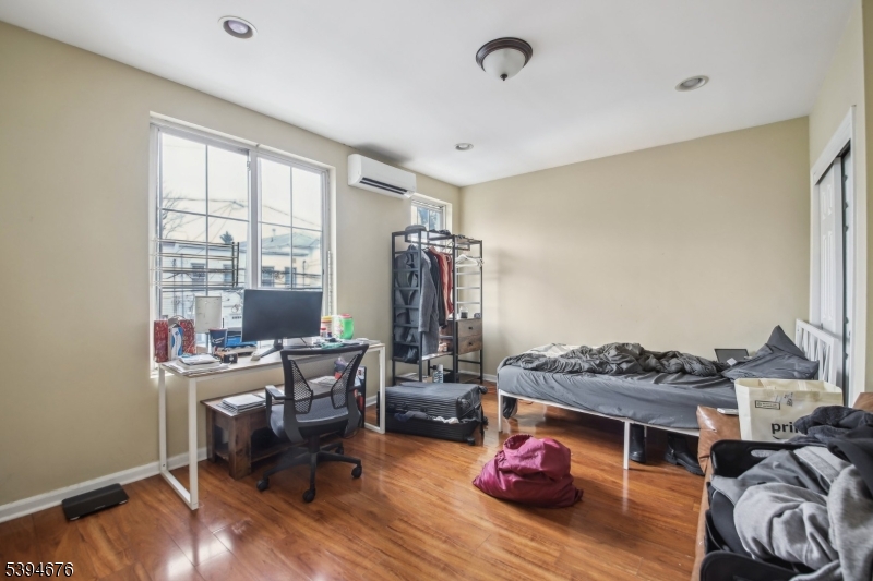 North Newark Seventh Avenue - Residential